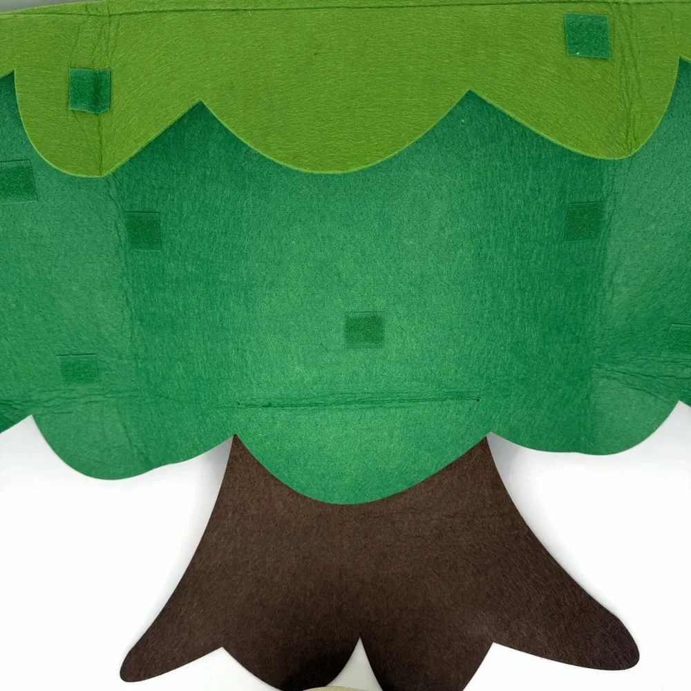 Green Felt Christmas Tree Hanging Wall Decor with Felt Ornaments LED Lights